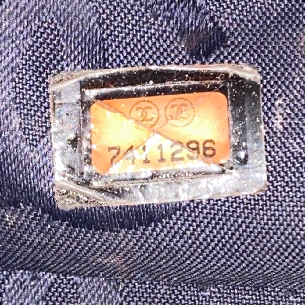 CHANEL denim CC shoulder bag - Picture 7 of 9